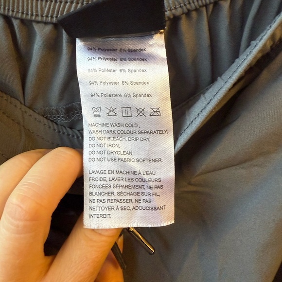 Men’s Mocoly gray hiking pants. Size Large - Picture 7 of 7